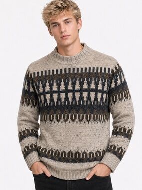 Vintage Lyle & Scott Men's Crewneck Sweater - made in Italy